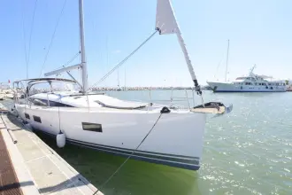 Thumbnail von Jeanneau Yachts 51