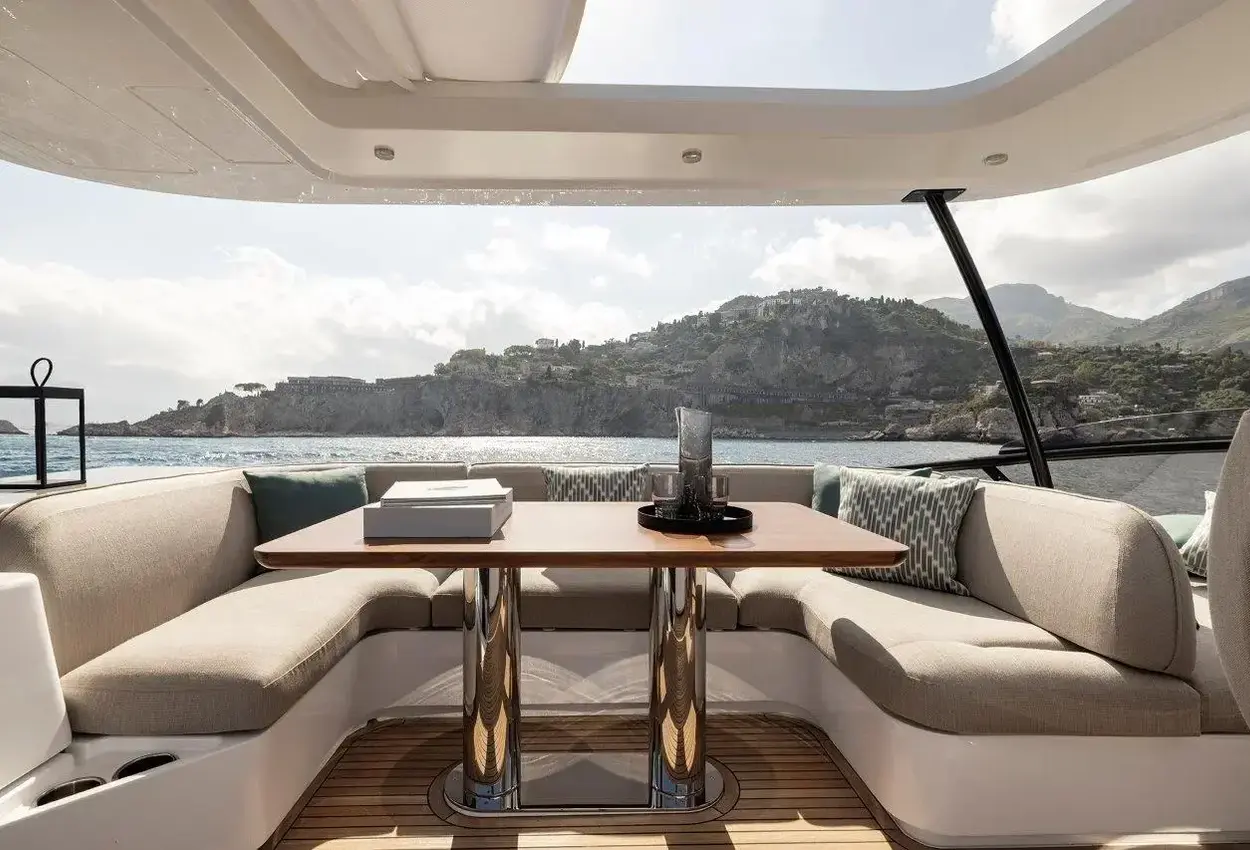 Thumbnail von Azimut 60