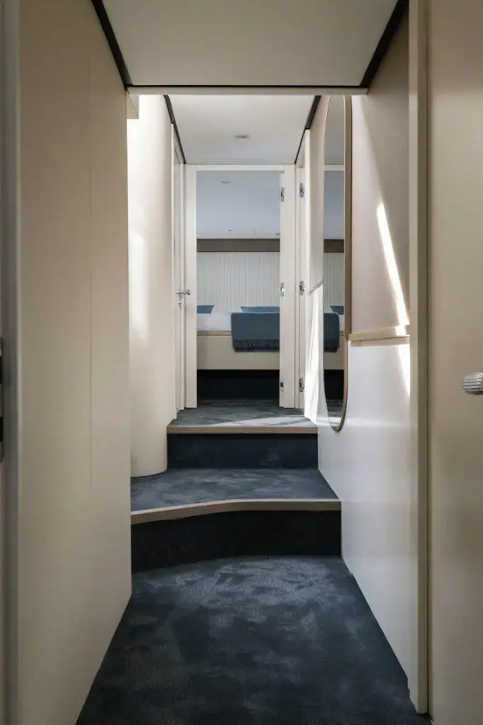 Thumbnail von Azimut 60