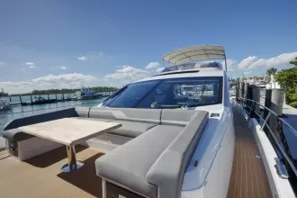 Thumbnail von Sunseeker 75 Sport Yacht