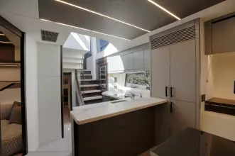 Thumbnail von Sunseeker 75 Sport Yacht