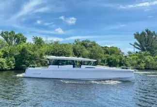 Thumbnail von Axopar 45 XC Cross Cabin