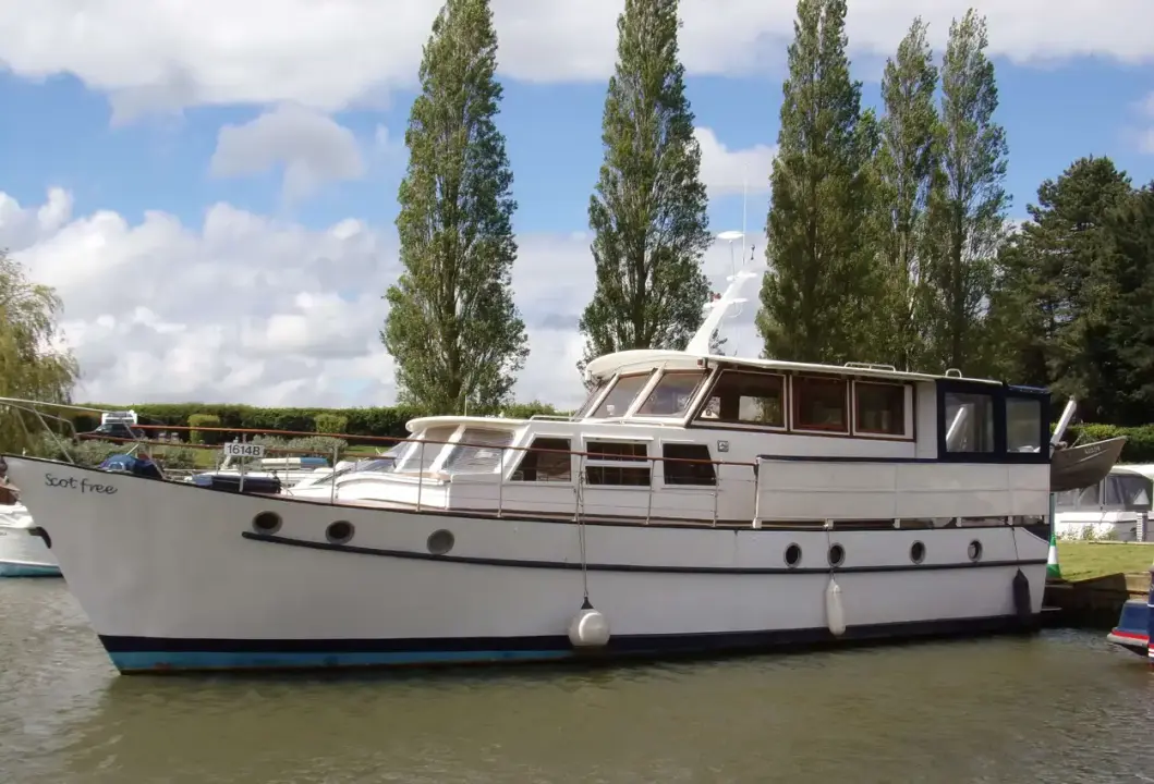 Stevens 	Gentleman's Motor Cruiser Scotfree