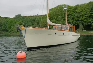 Thumbnail von Fred Parker 42' Motor Yacht FORTUNA II