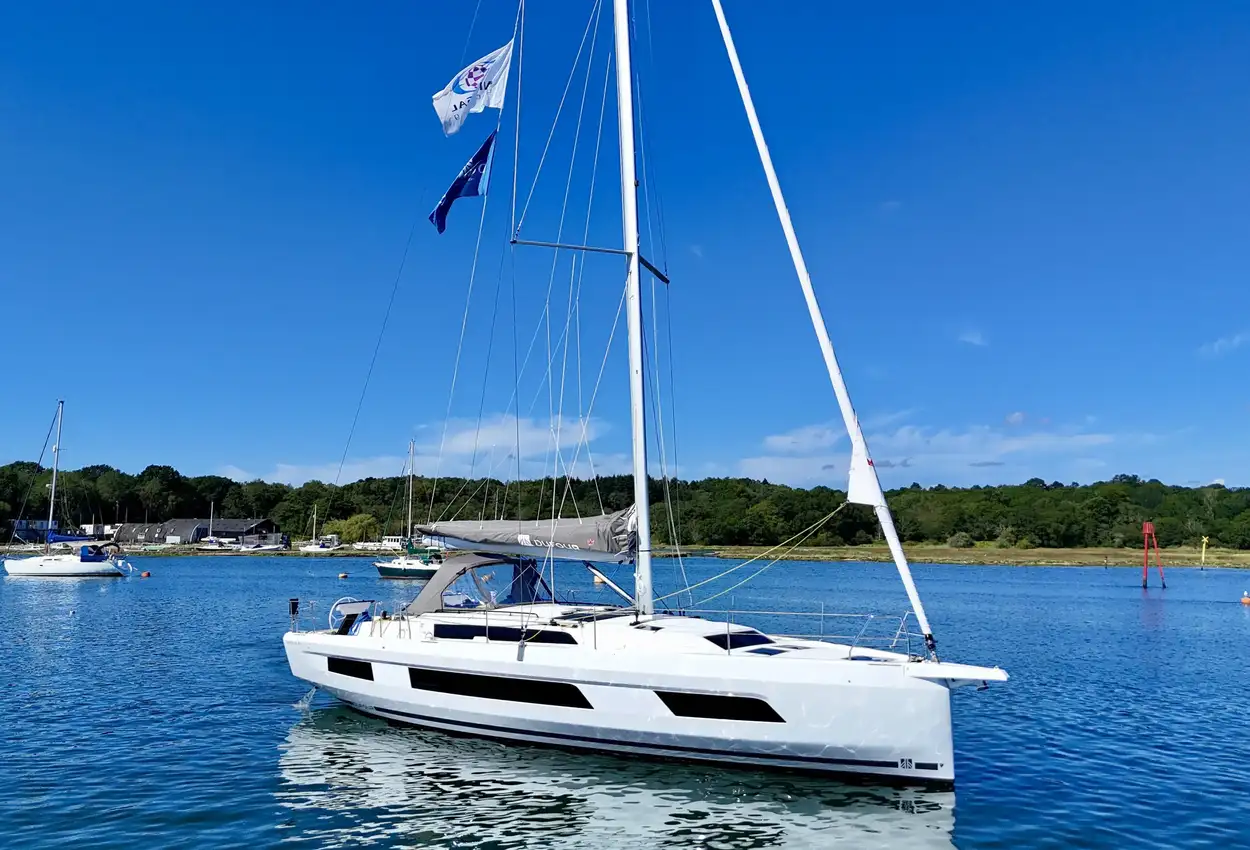 Dufour 44 PRE ORDER OFFER