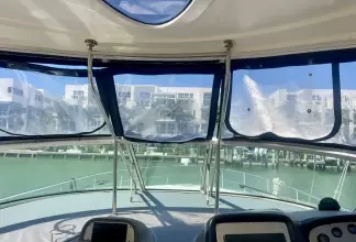 Thumbnail von Cruisers Yachts 420 Express Kings of Kings