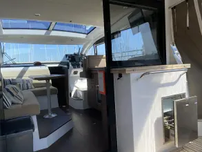 Thumbnail von Sealine C330 Fully Serviced March 26
