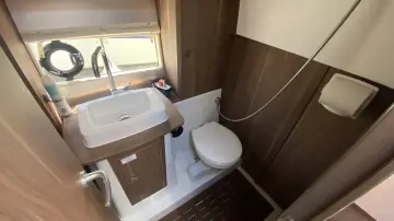 Thumbnail von Sealine C330 Fully Serviced March 26