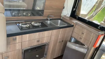 Thumbnail von Sealine C330 Fully Serviced March 26