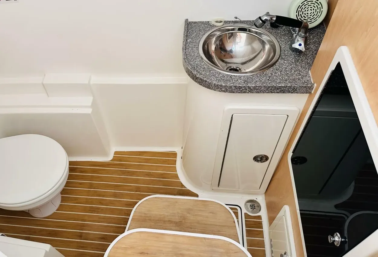 Thumbnail von World Cat 320 DC