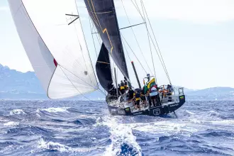 Thumbnail von CONSORTIUM OF BOATYARDS Volvo Ocean 65 AMBERSAIL 2