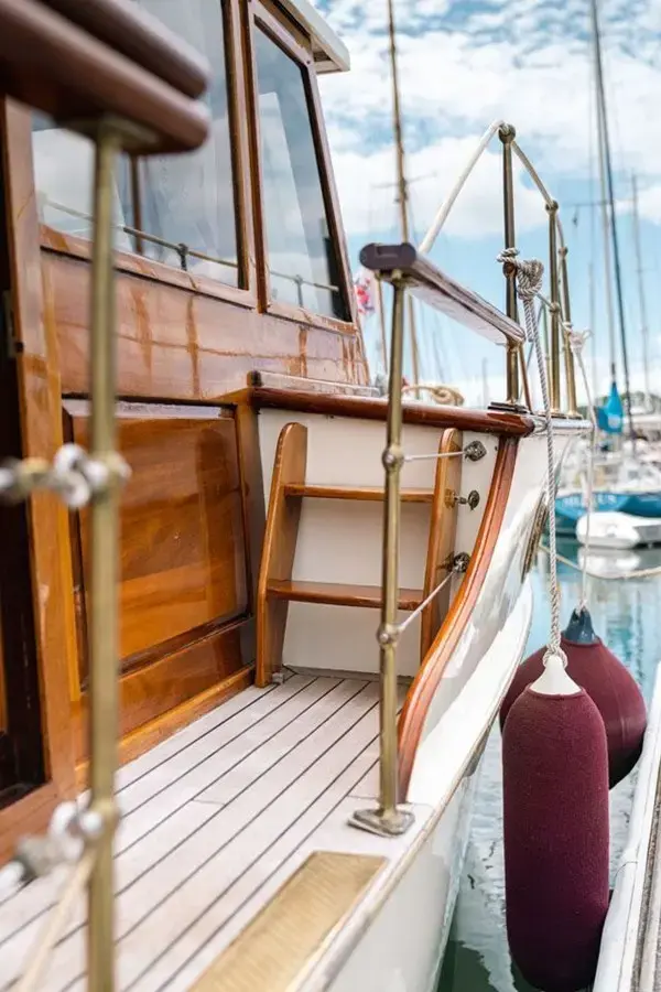 Thumbnail von Custom Penn-Jersey Commuter Motor Yacht SIENA