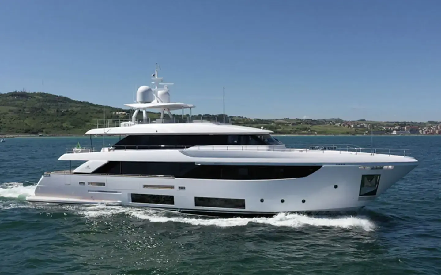 Custom Line Navetta 33 ADELIA