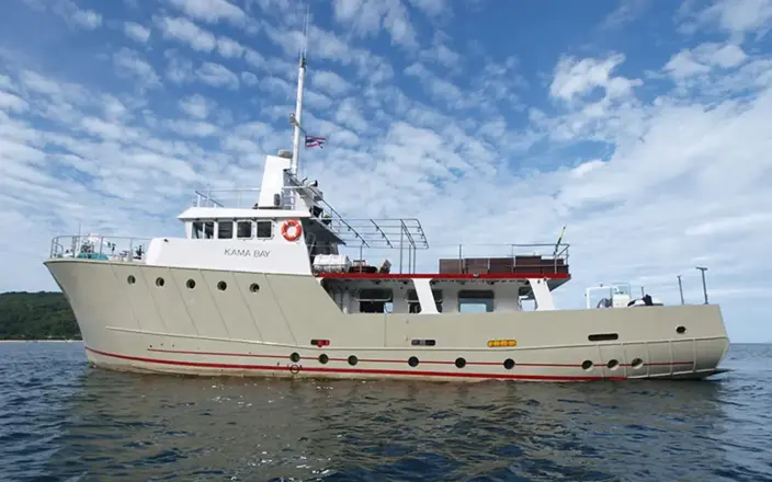 RICHARD LOWESTOFT 86 KAMA BAY