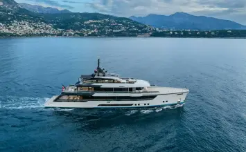 Mengi Yay 154 SERENISSIMA I