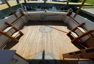 Thumbnail von Jarvis Newman 46 SEPTEMBER