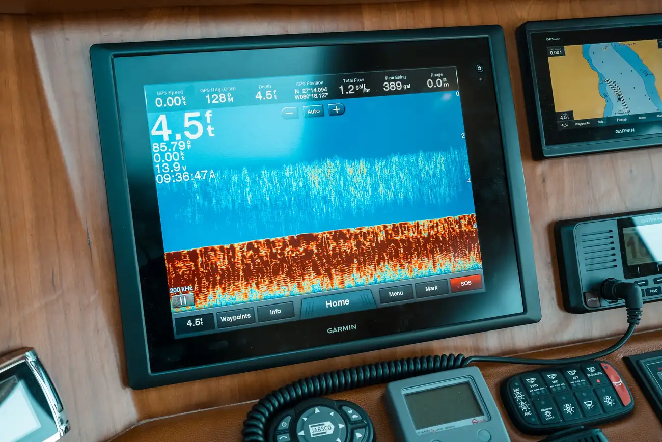 Thumbnail von Sabre 48