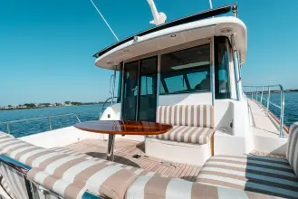 Thumbnail von Sabre 48