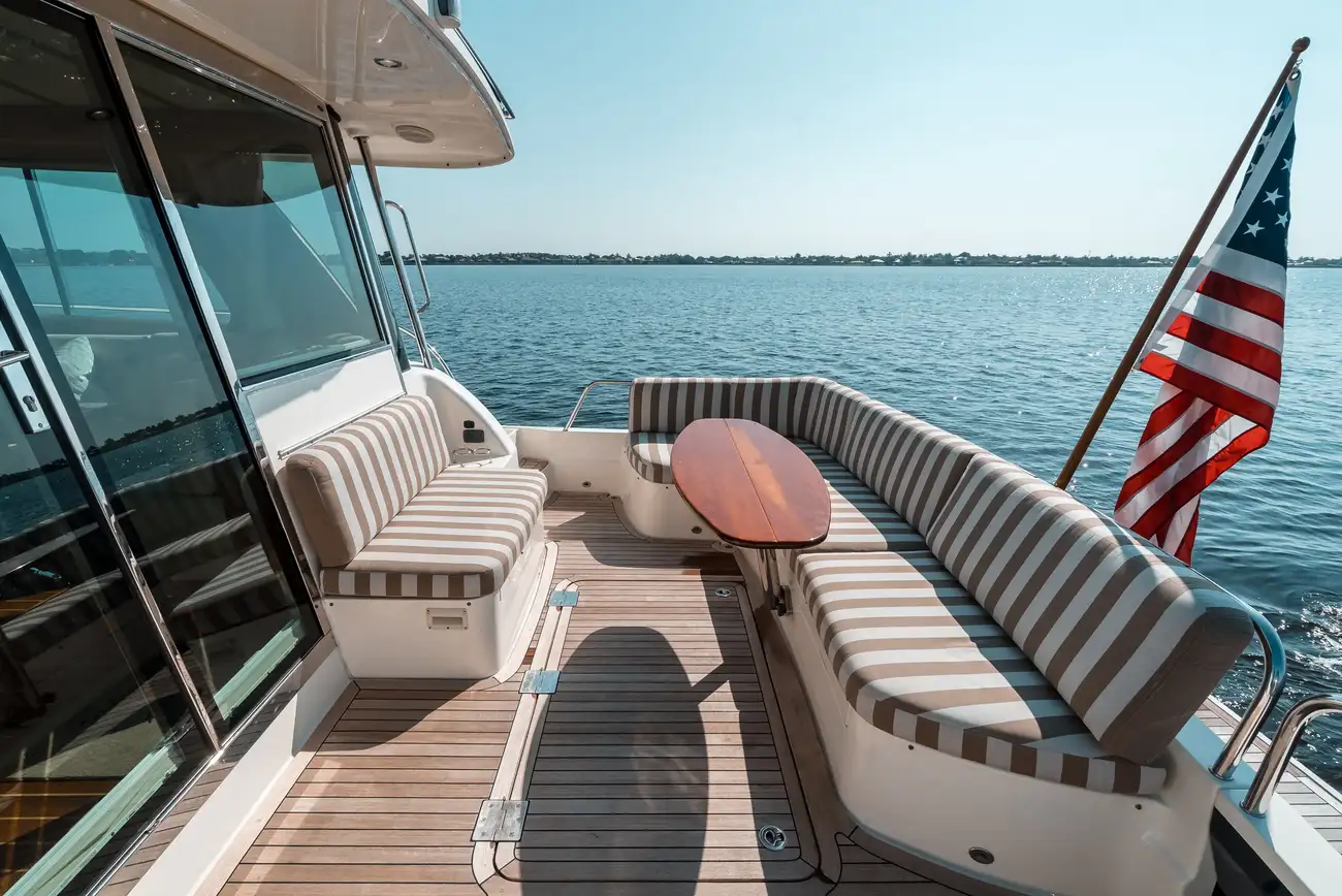 Thumbnail von Sabre 48