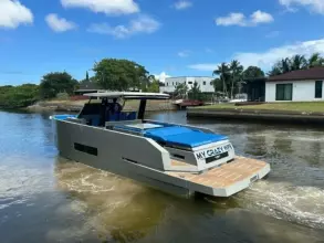 Thumbnail von De Antonio Yachts D42 Open