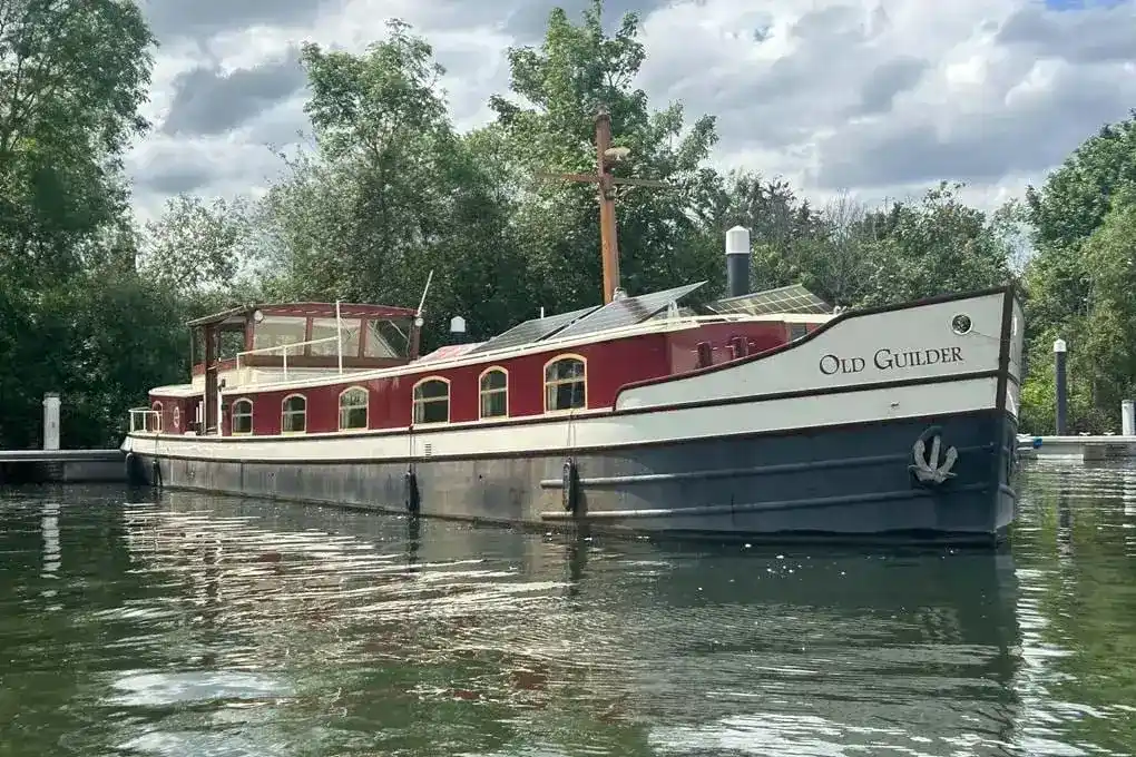 Delta Luxe Motor' TRADITIONAL CHARM AND HOME LUXURIES