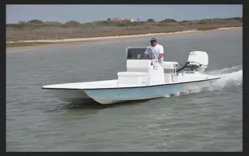 Shoalwater 23 Cat