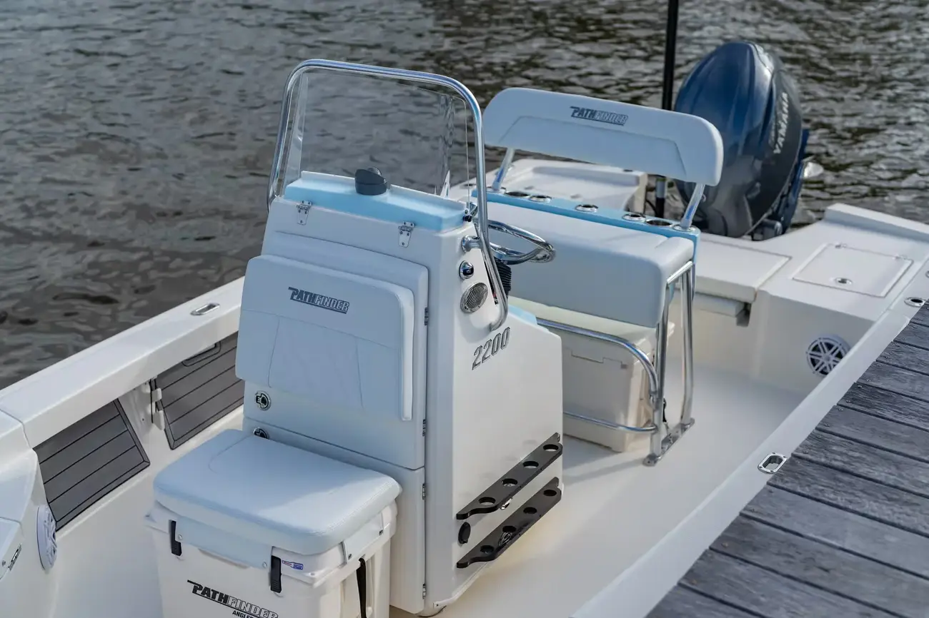 Thumbnail von Pathfinder 2200 TRS