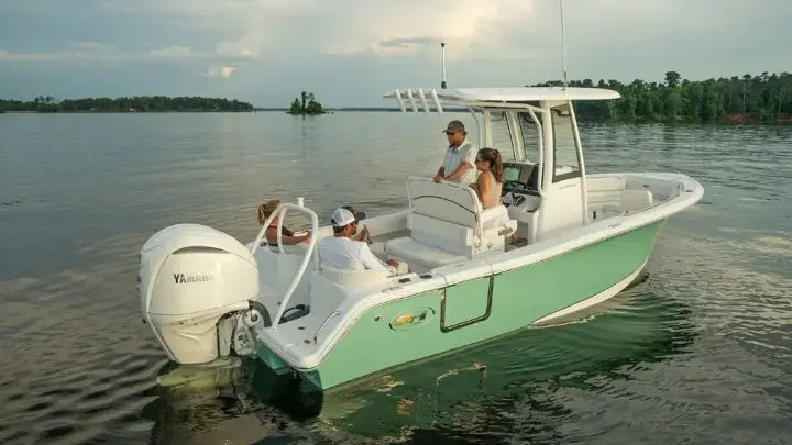 Sea Hunt Ultra 239 SE