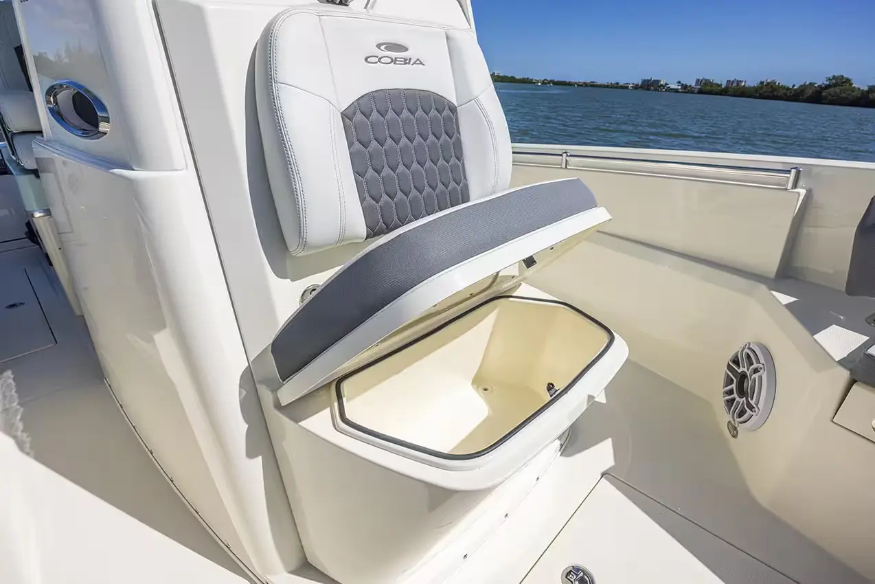 Thumbnail von Cobia 265 CC