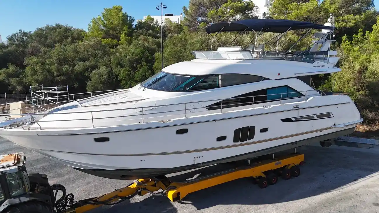 Fairline Squadron 55