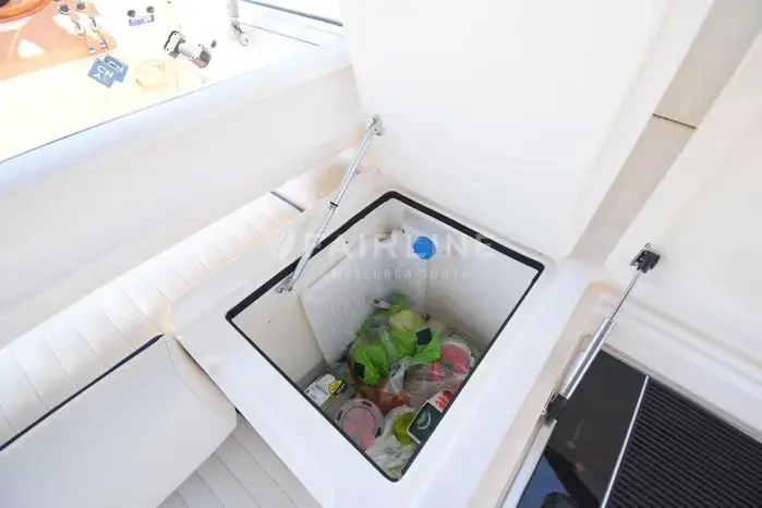 Thumbnail von Fairline Targa 48