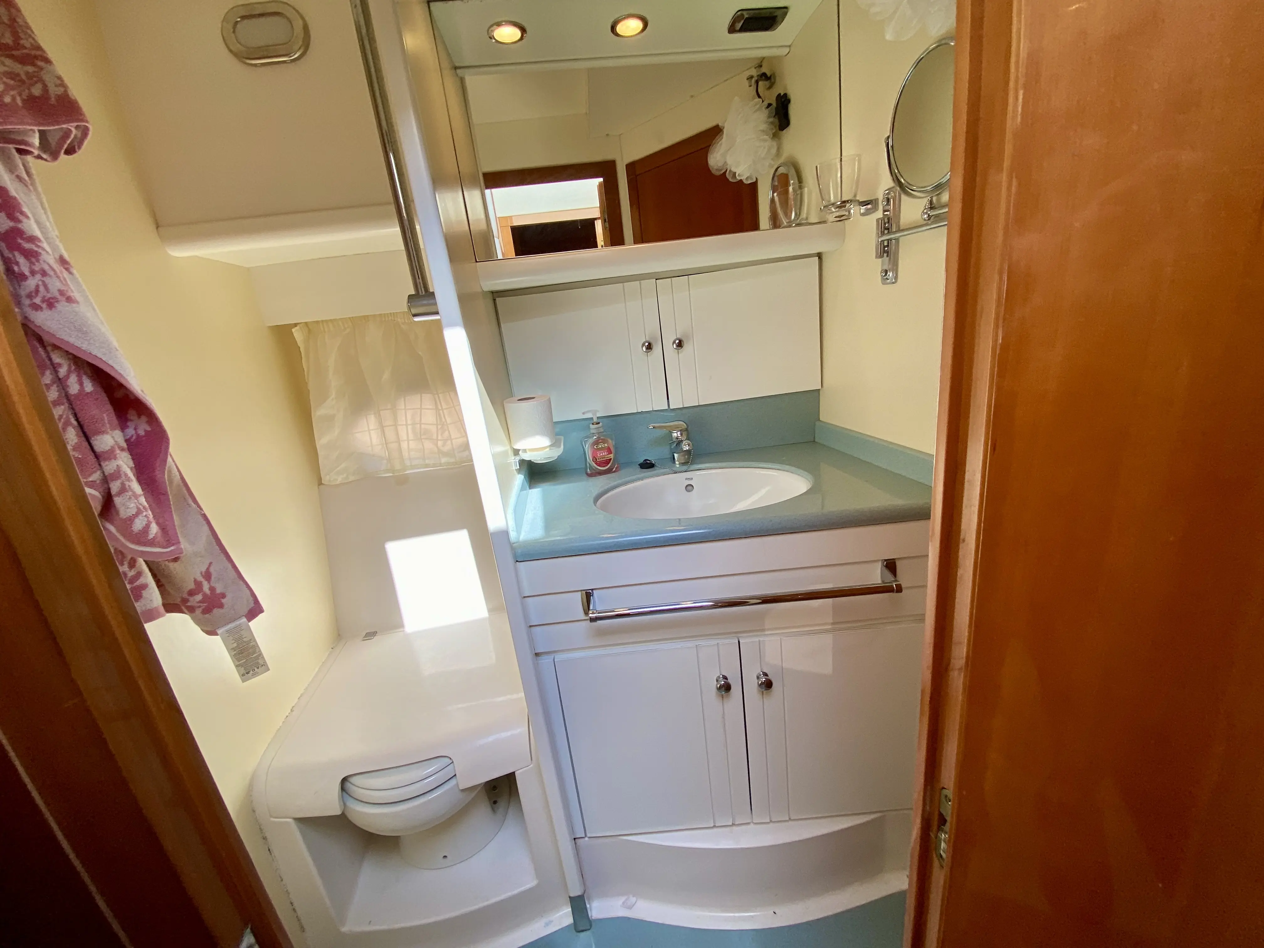 Thumbnail von Astondoa 394 Nuts II