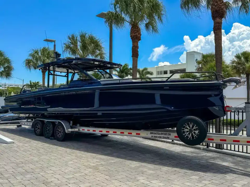 Brabus Shadow 1000 XC Cross Cabin