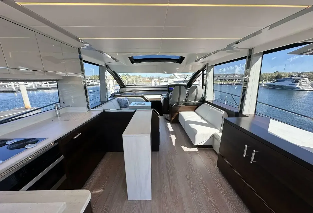 Thumbnail von Sunseeker 65 Sport Yacht Va Bene