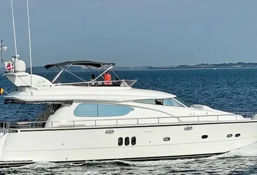 Elegance 64