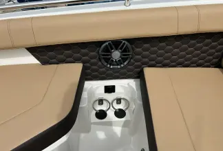 Thumbnail von Sea Ray SDX 250