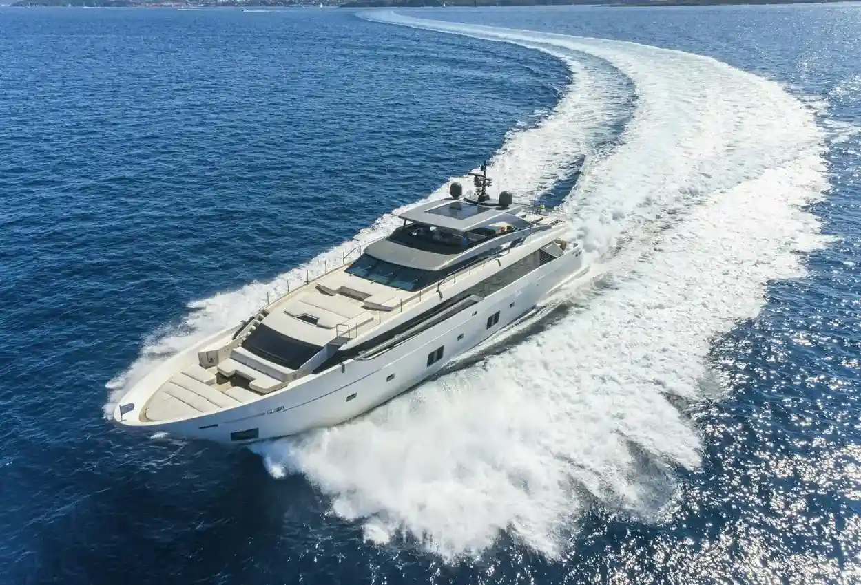 Thumbnail von Sanlorenzo SL120 BLUE ANGEL