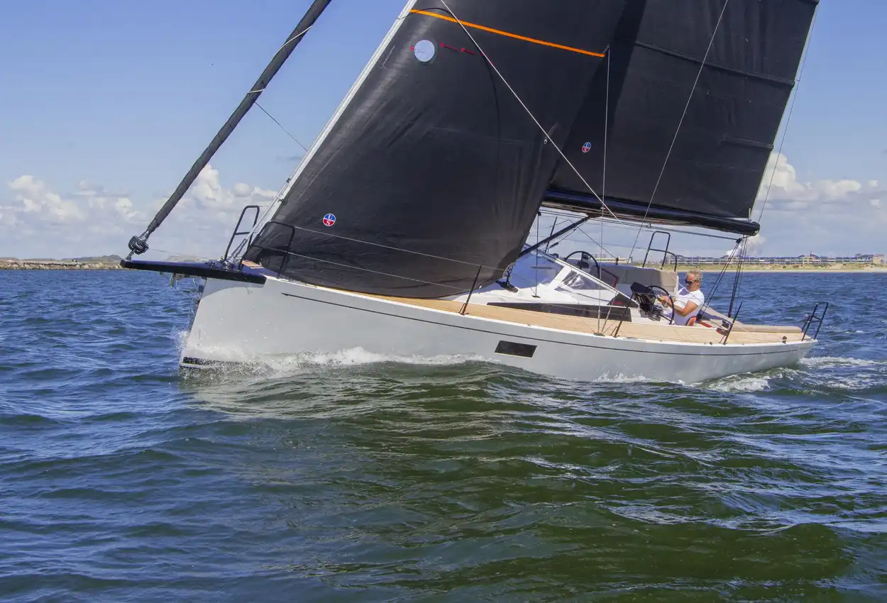 Saffier SE 37 Lounge