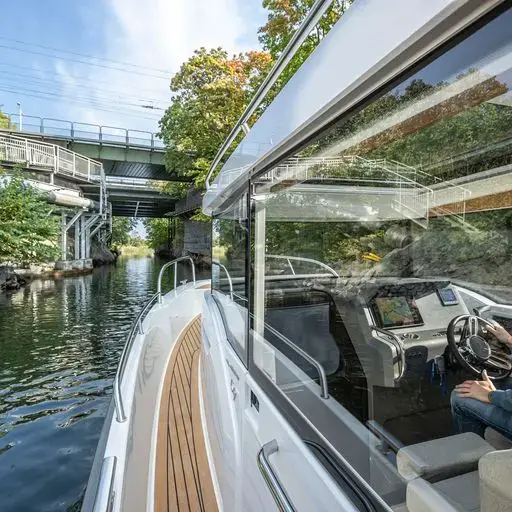 Thumbnail von Nimbus C9