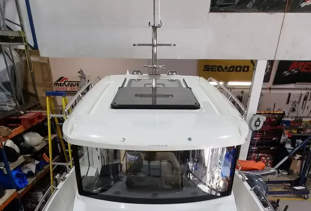 Thumbnail von Nimbus C9