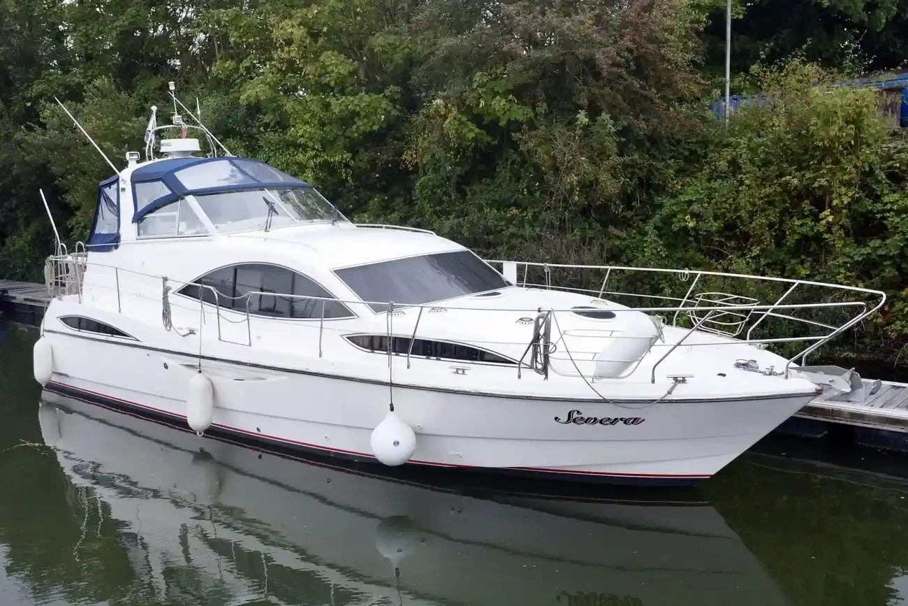 Broom 42 Highly Specified