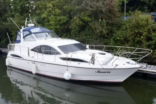 Broom 42 Highly Specified 