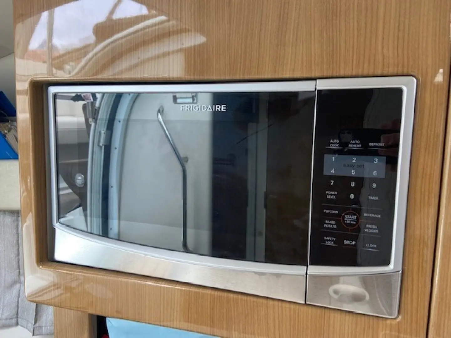 Thumbnail von Formula 350 Crossover Bowrider