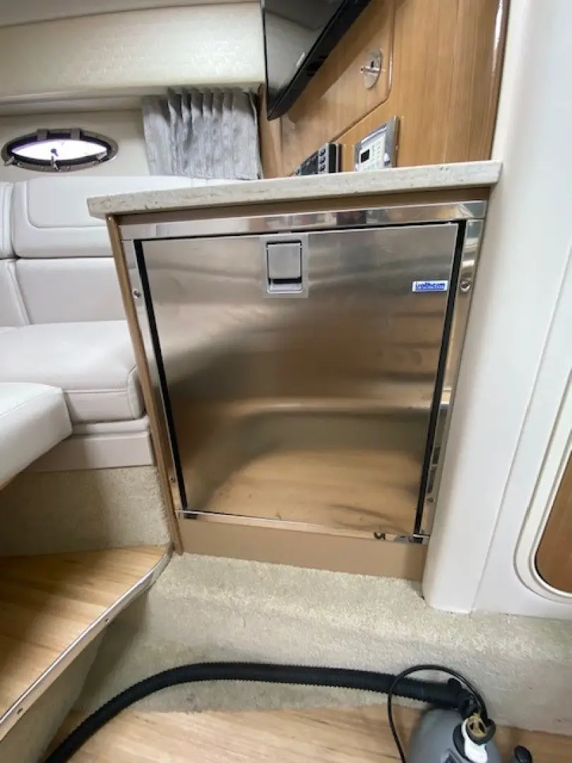 Thumbnail von Formula 350 Crossover Bowrider