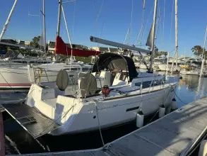 Thumbnail von Jeanneau Sun Odyssey 389 Deep Blue