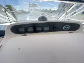 Thumbnail von Grady White Express 330 BrayKin