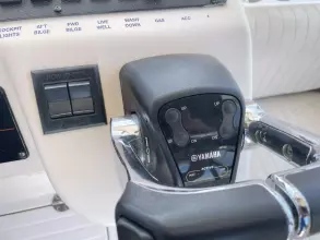 Thumbnail von Grady White Express 330 BrayKin