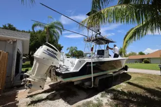 Thumbnail von Contender 27 Open Late Fees