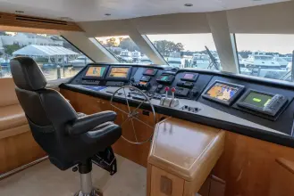 Thumbnail von Hatteras 72 Cockpit Motor Yacht SONORA
