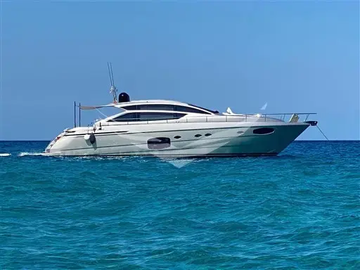 Pershing 62